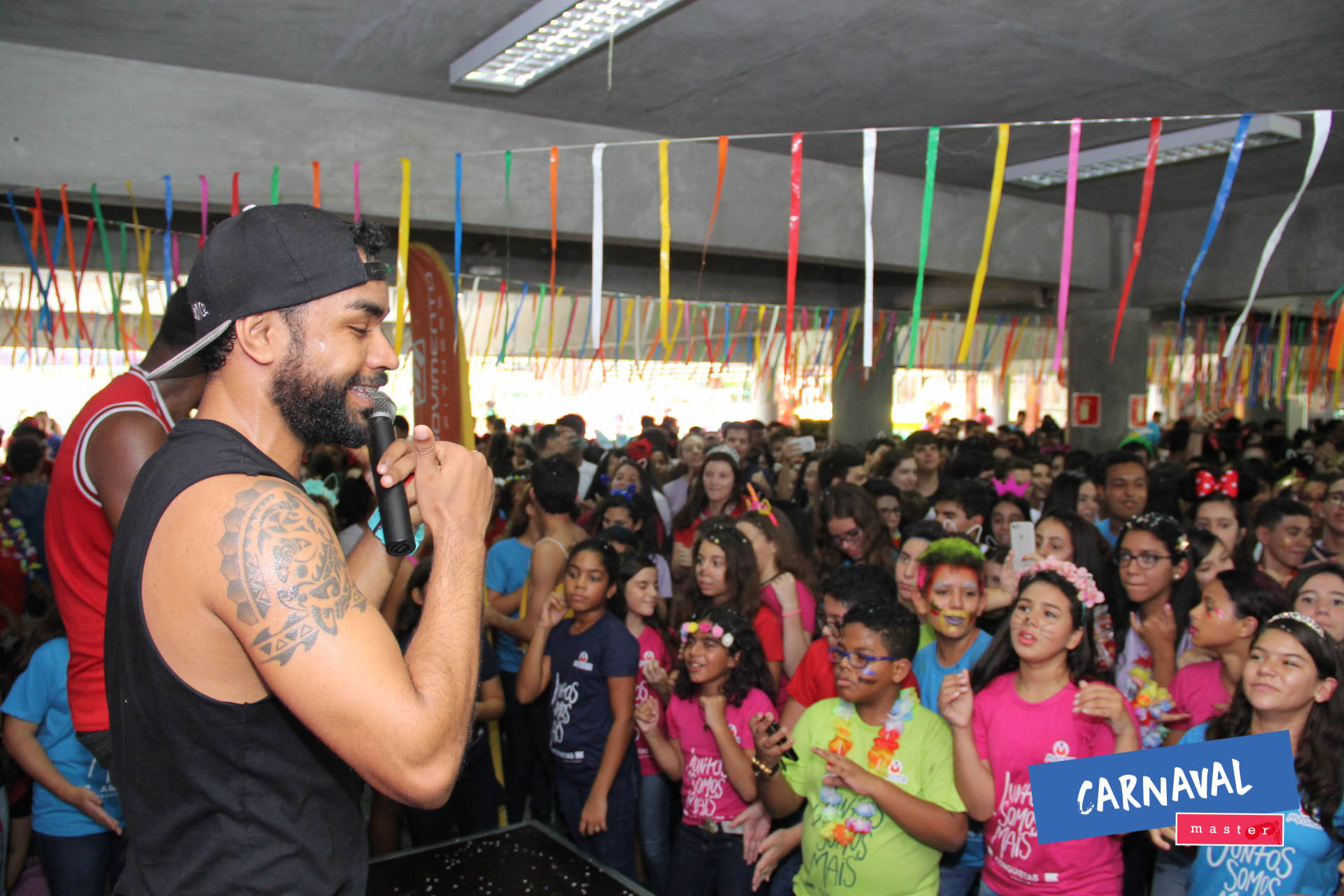 Victor Caldas (16) Victor Caldas (16)