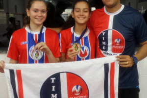 MURILO, MARIANA E VITÓRIA