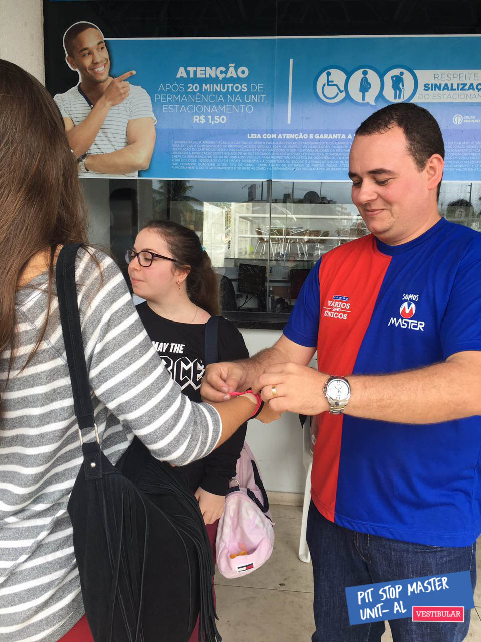 WhatsApp Image 2017-05-22 at 17.16.17 (1) WhatsApp Image 2017-05-22 at 17.16.17 (1)