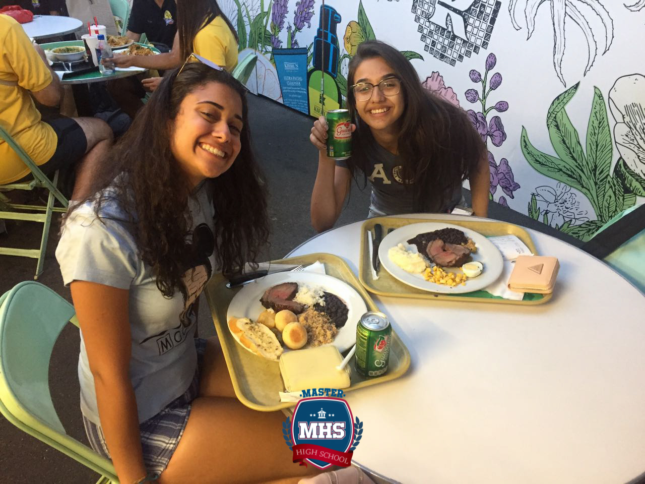 High_School_VIAGEM (4) High_School_VIAGEM (4)