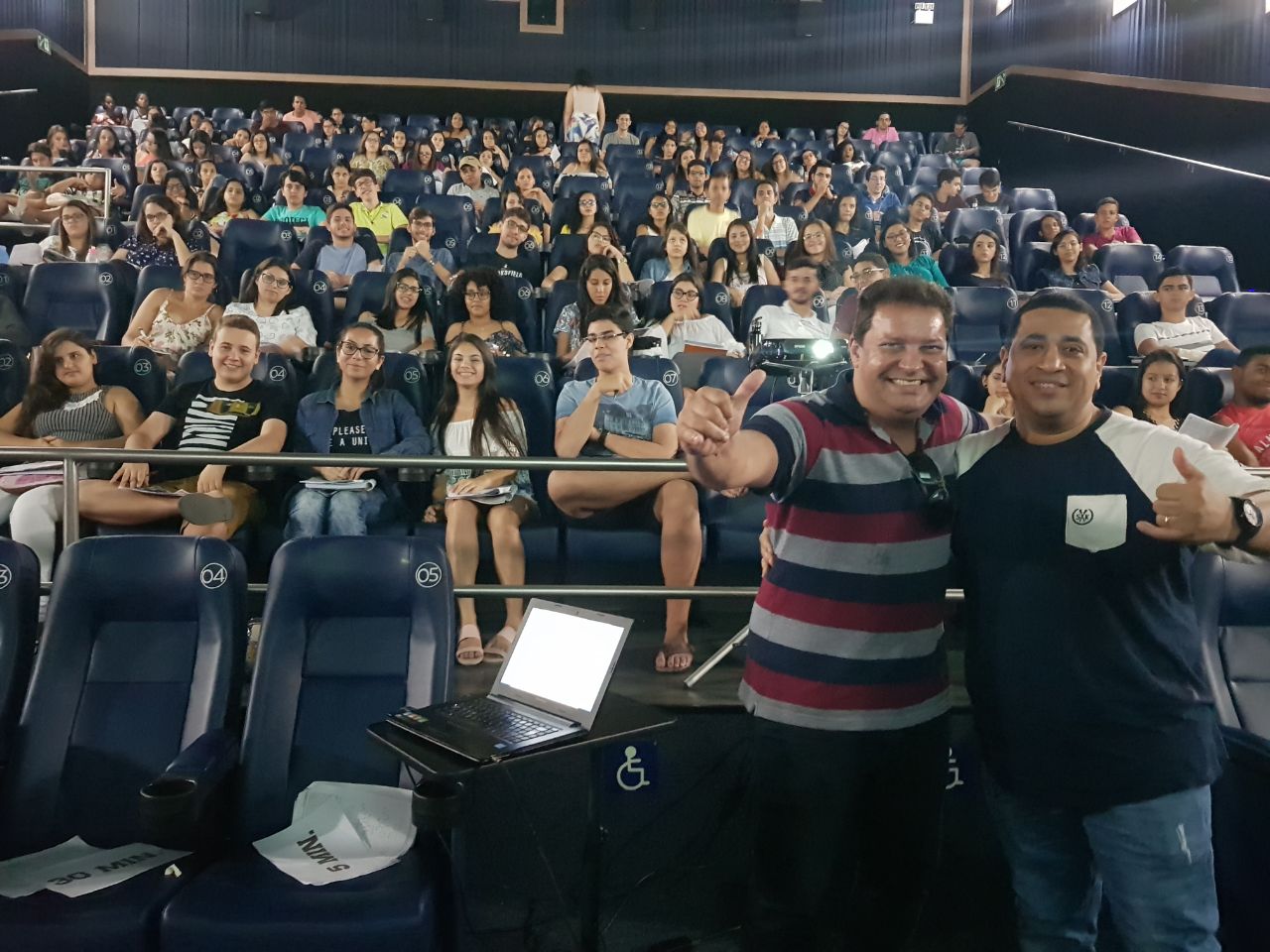 WhatsApp Image 2017-10-28 at 12.24.41 (1) WhatsApp Image 2017-10-28 at 12.24.41 (1)