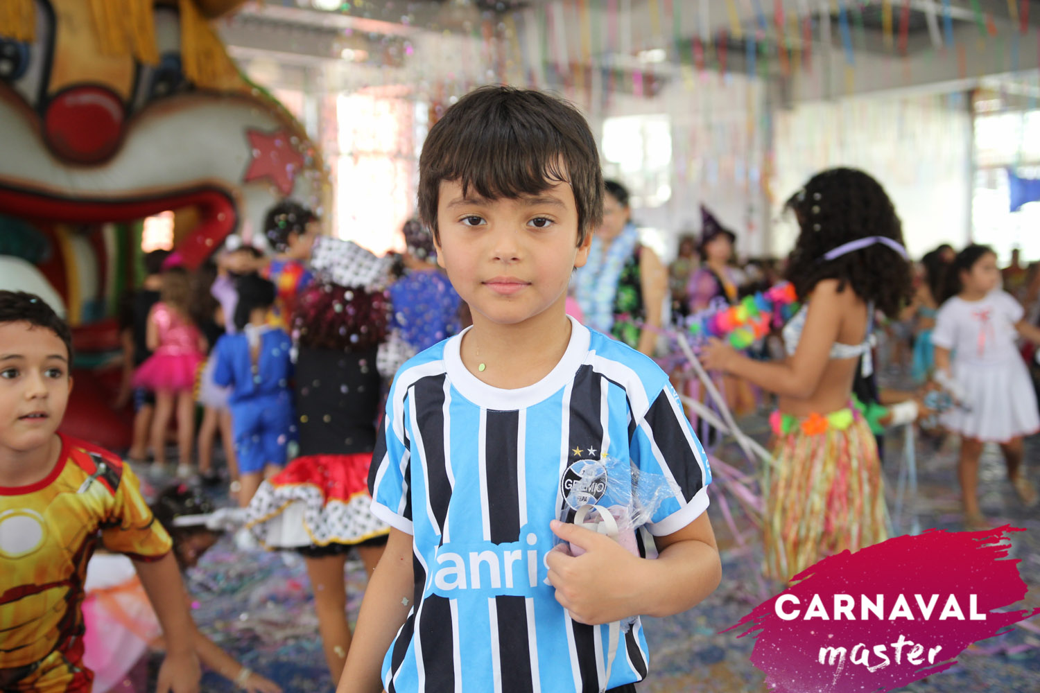 Victor Caldas (33) Victor Caldas (33)