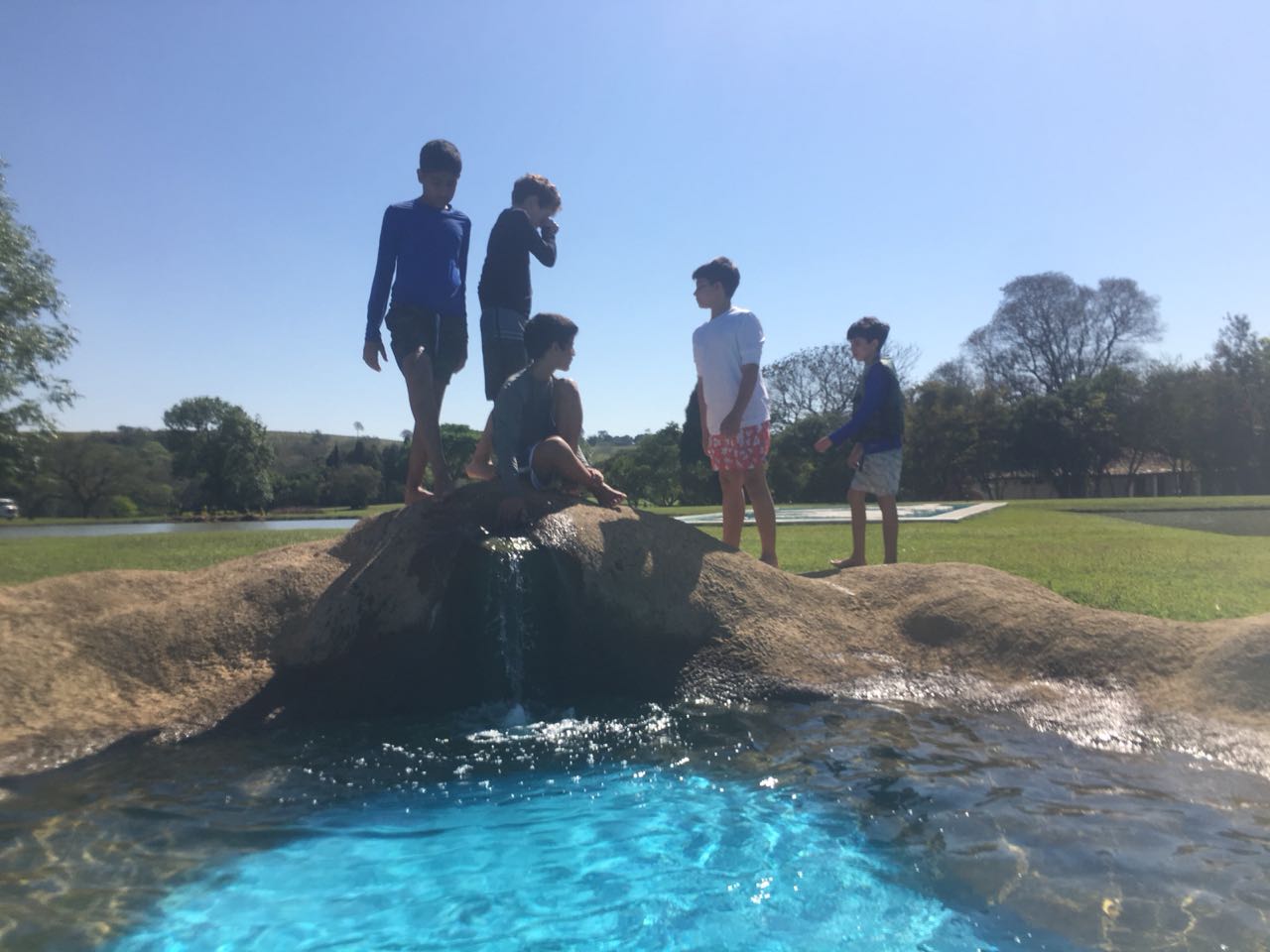 WhatsApp Image 2018-09-10 at 08.10.25 (1) WhatsApp Image 2018-09-10 at 08.10.25 (1)