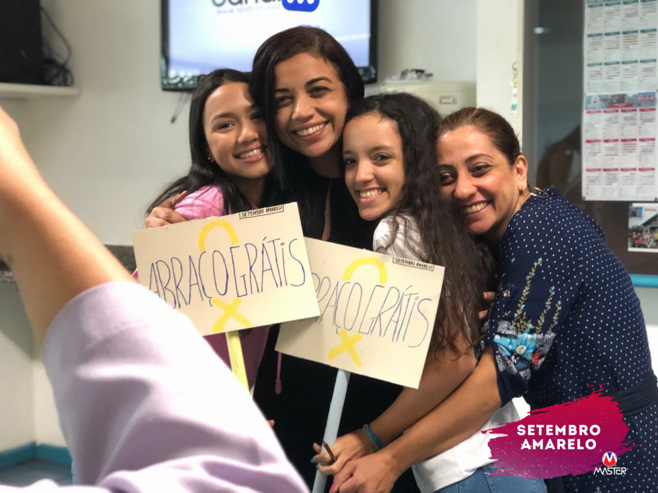 WhatsApp Image 2018-09-10 at 11.53.42 (1)-2 WhatsApp Image 2018-09-10 at 11.53.42 (1)-2