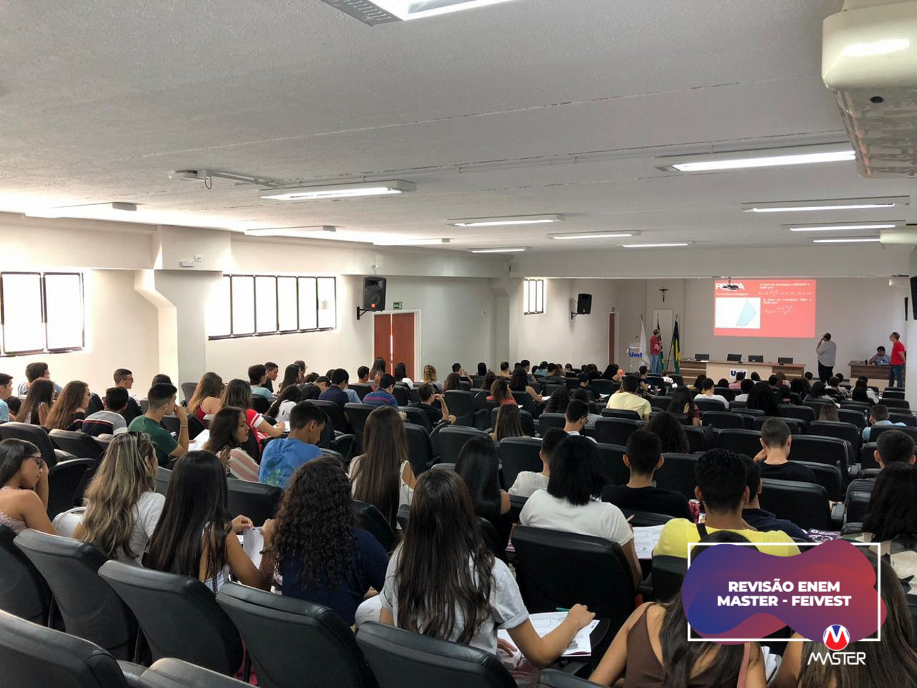 WhatsApp Image 2018-10-29 at 11.45.53 (1) WhatsApp Image 2018-10-29 at 11.45.53 (1)