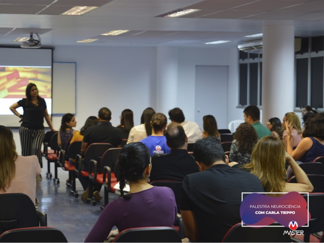 Sem Título-1_0000_Carla Sem Título-1_0000_Carla