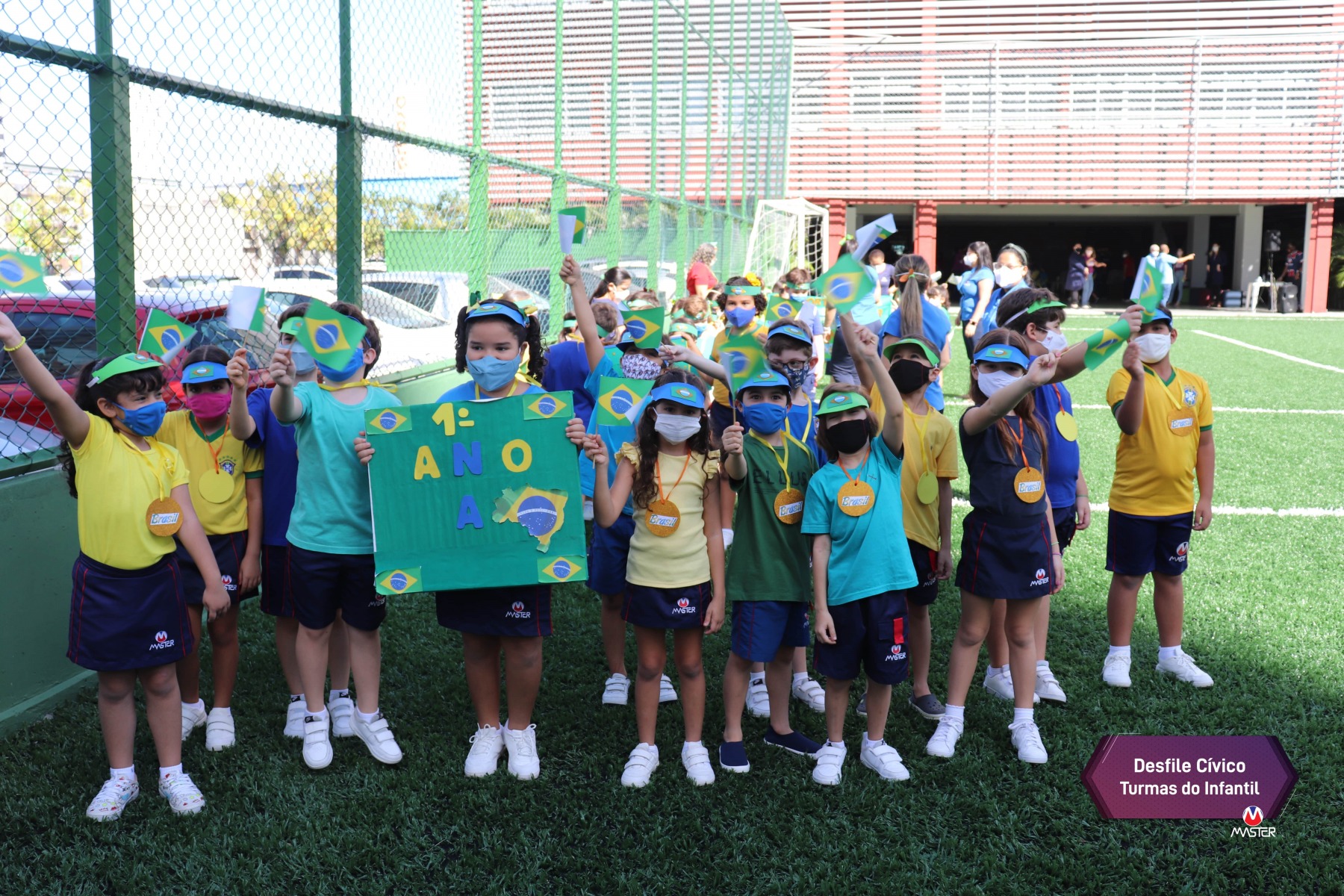 Desfile-_0001_Desfile-copiar Desfile-_0001_Desfile-copiar