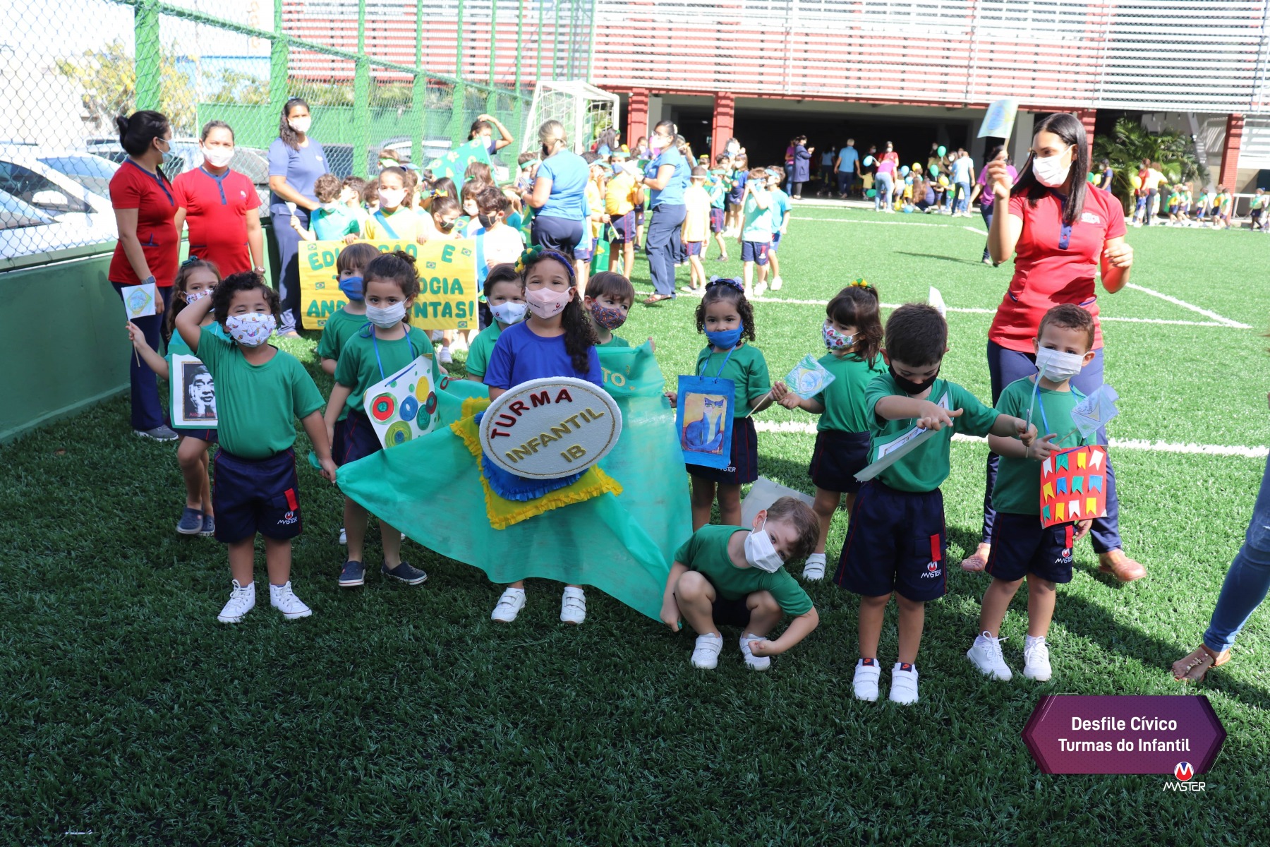 Desfile-_0003_Desfile-copiar-3 Desfile-_0003_Desfile-copiar-3