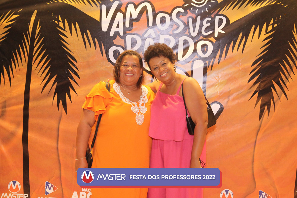 1_Backdrop (122) 1_Backdrop (122)