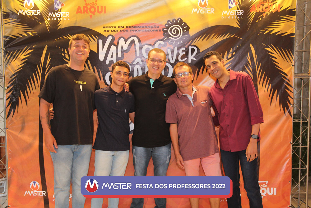 1_Backdrop (16) 1_Backdrop (16)