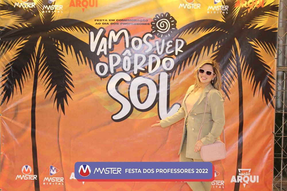 1_Backdrop (21) 1_Backdrop (21)