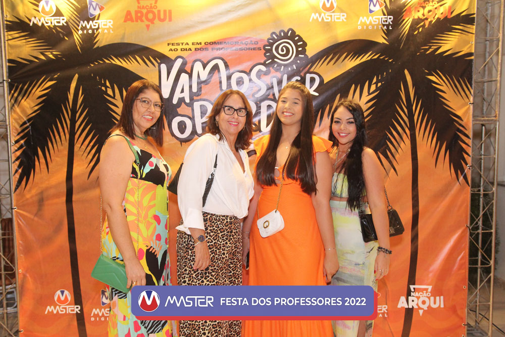 1_Backdrop (89) 1_Backdrop (89)