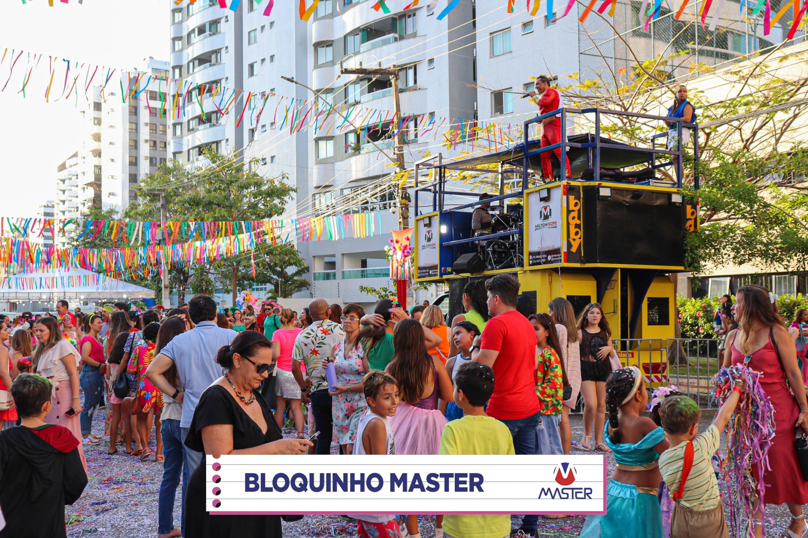 IMG_2750 (Grande) IMG_2750 (Grande)