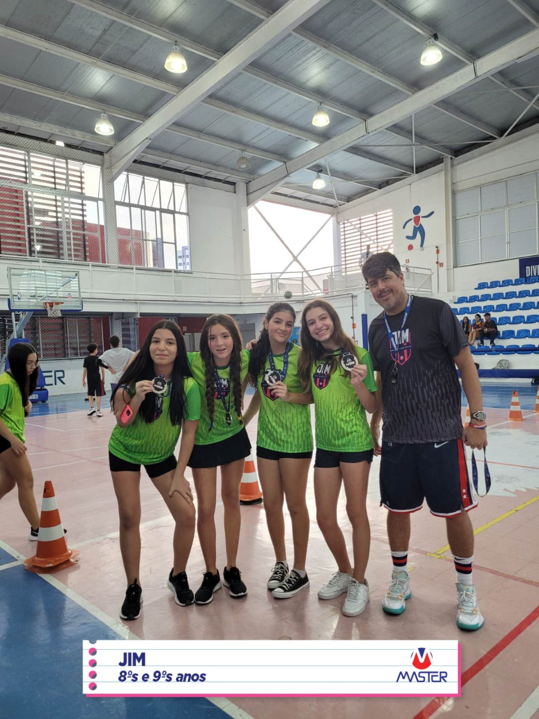 WhatsApp Image 2023-03-08 at 22.00.02 WhatsApp Image 2023-03-08 at 22.00.02