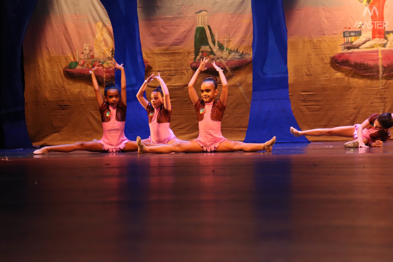 Espetáculo de Dança_Vagner (745)