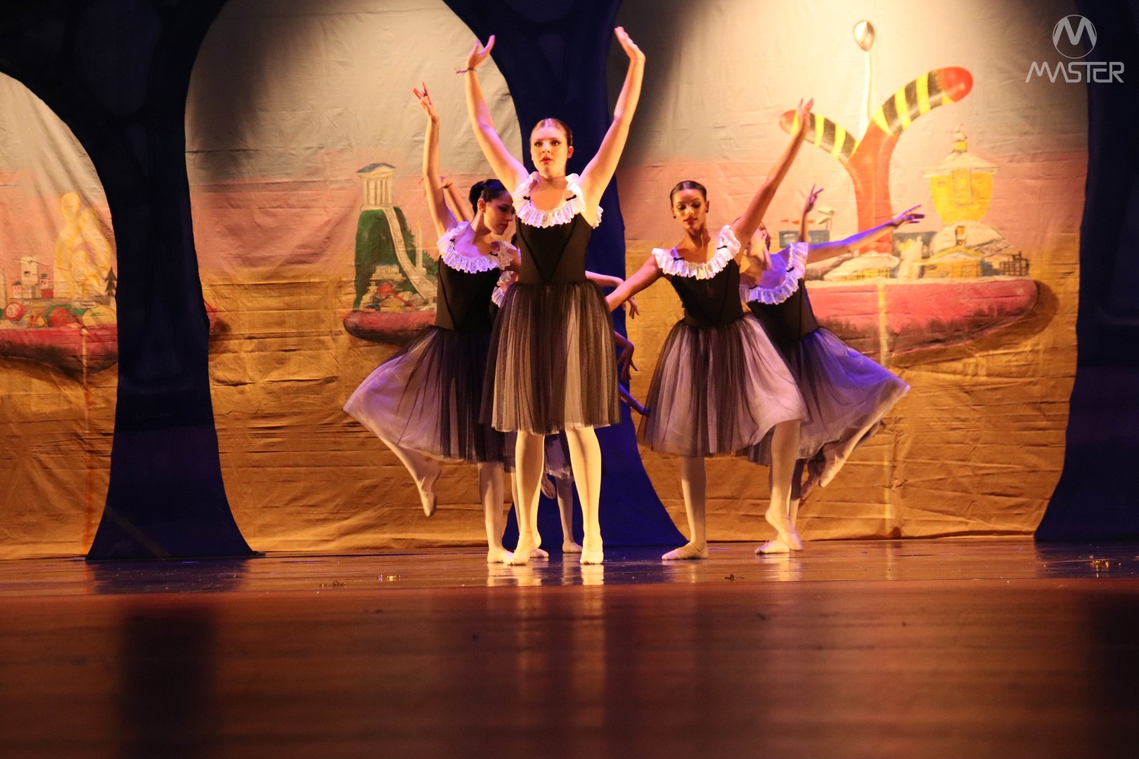 Espetáculo de Dança_Vagner (834)