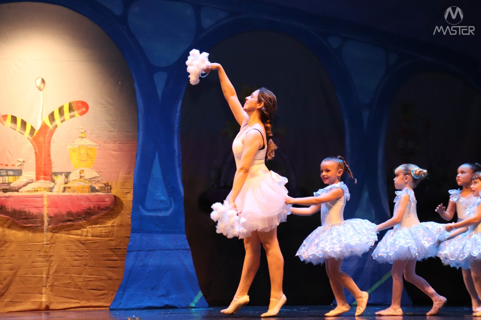 Espetáculo de Dança_Vagner (865)