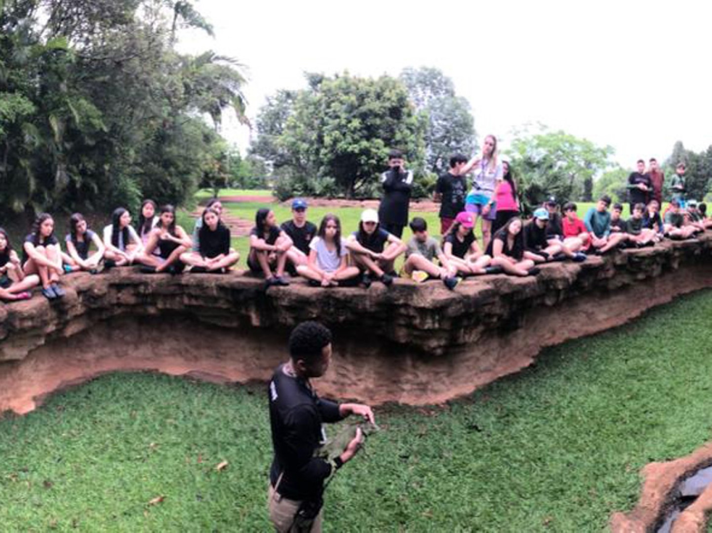 WhatsApp Image 2023-10-12 at 18.09.27 WhatsApp Image 2023-10-12 at 18.09.27