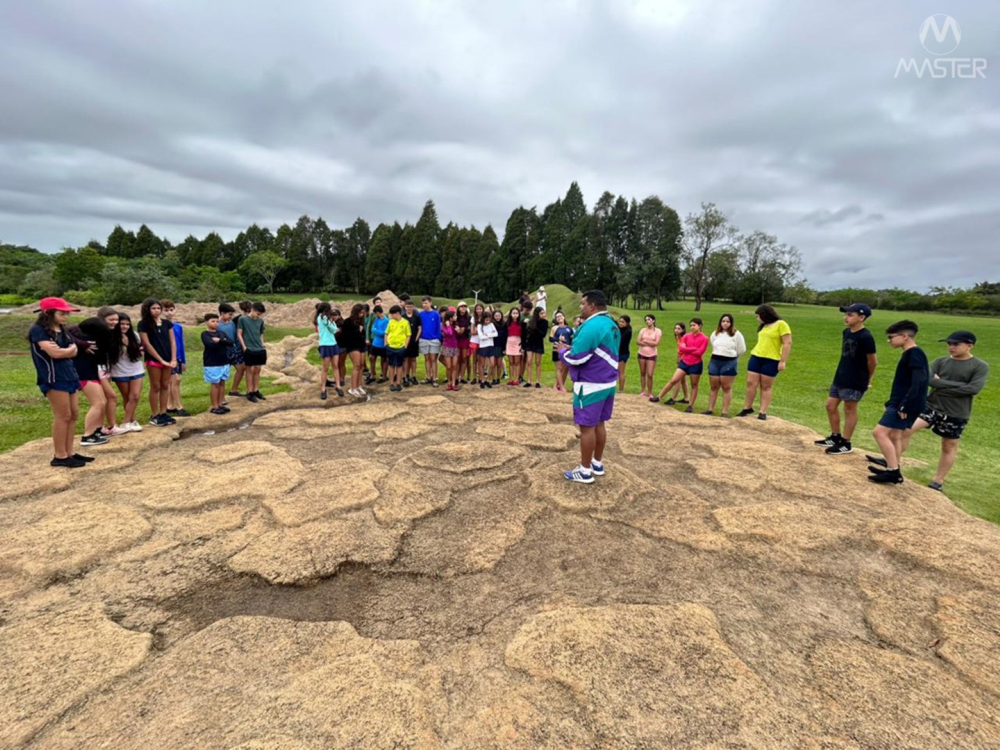 WhatsApp Image 2023-10-13 at 11.19.51 WhatsApp Image 2023-10-13 at 11.19.51