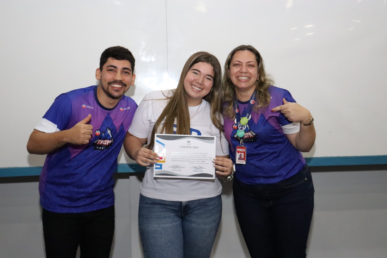 IMG_0339 (Grande) IMG_0339 (Grande)