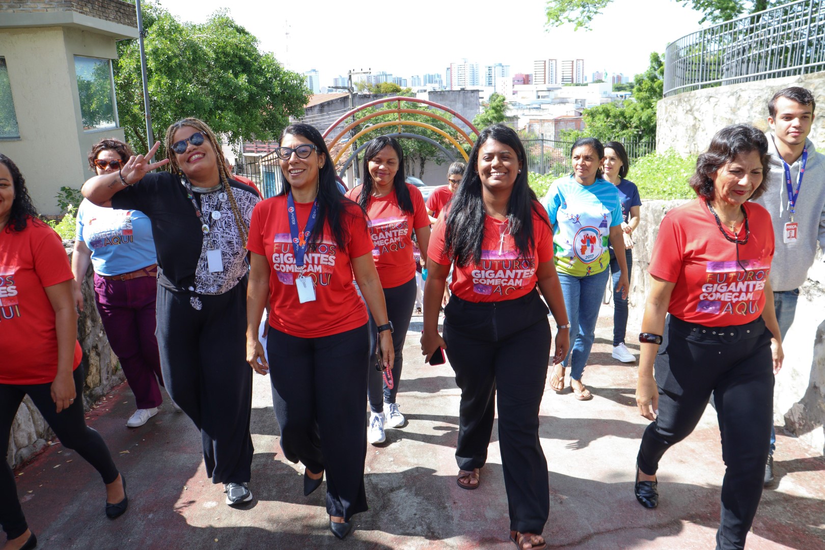 MALOCA (16) MALOCA (16)