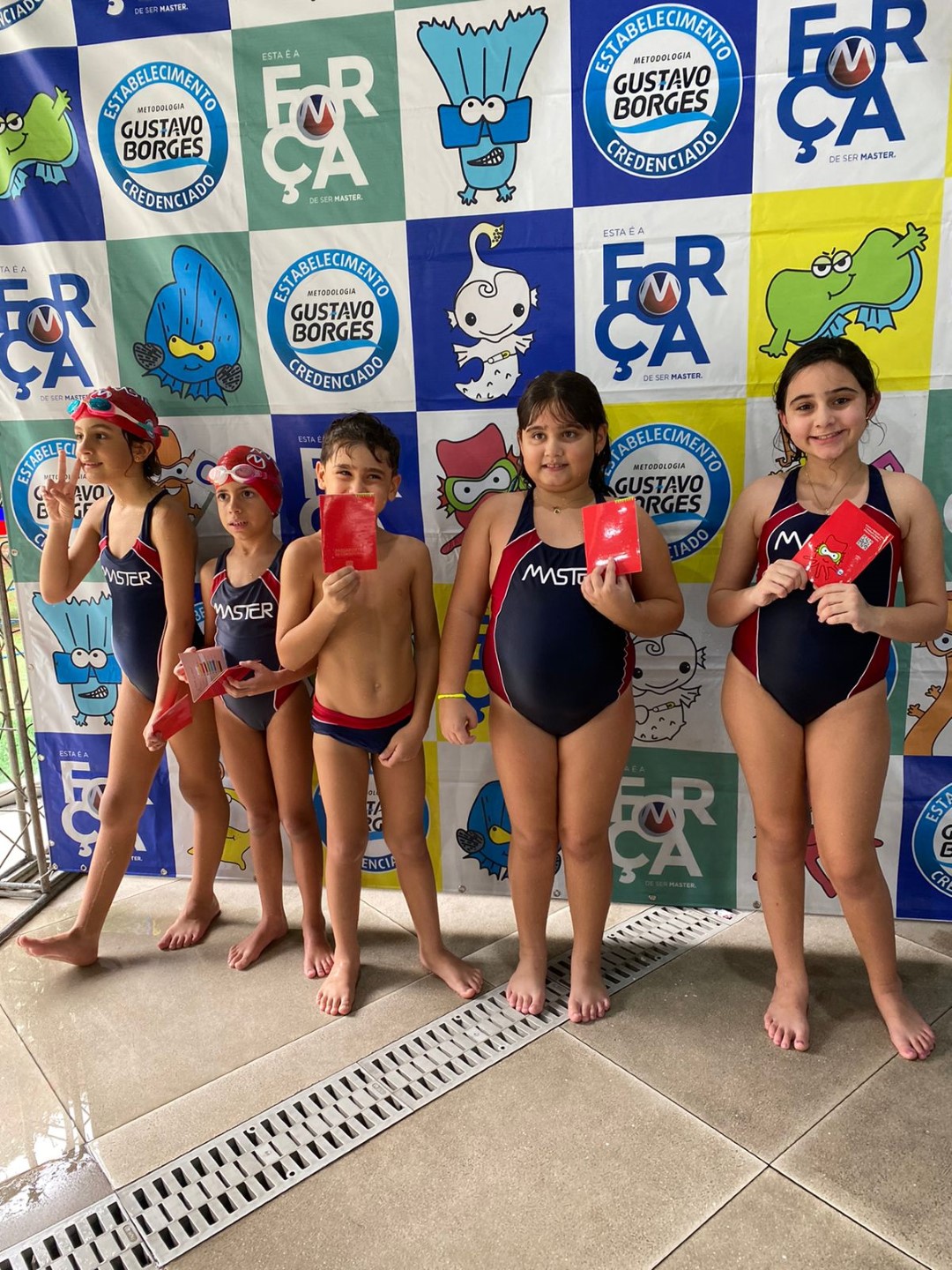 f37b56fd-344a-4933-ae1b-455610364e5d f37b56fd-344a-4933-ae1b-455610364e5d