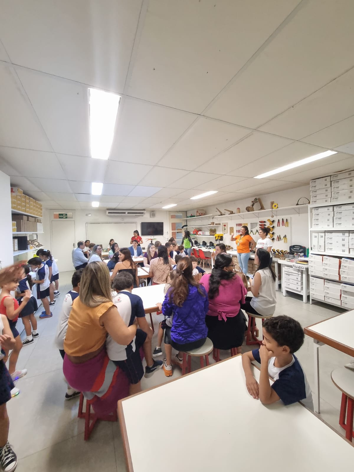 mundo maker (20) mundo maker (20)