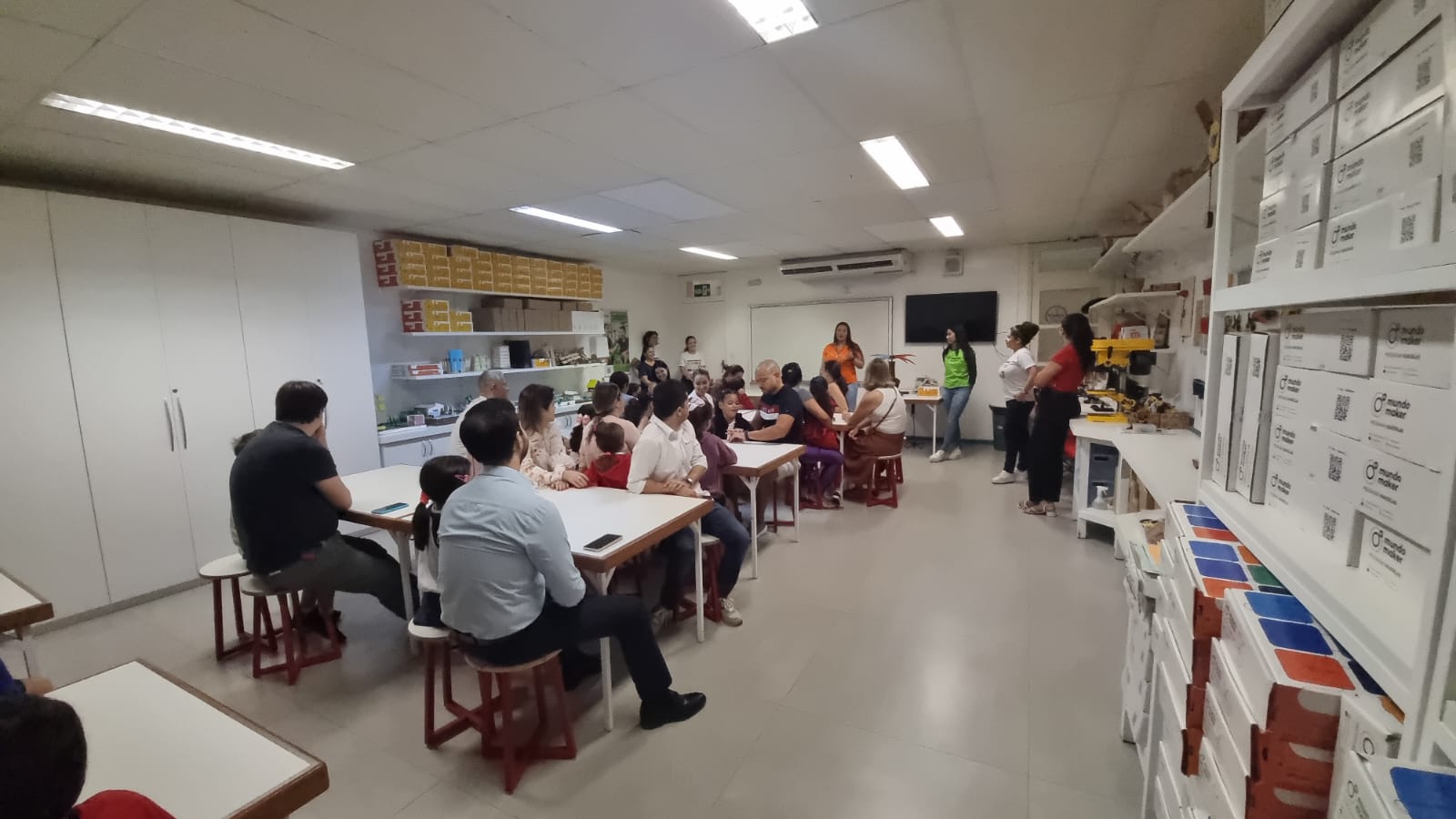 mundo maker (28) mundo maker (28)