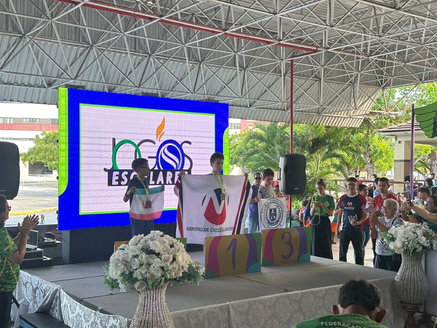 98ff2f58-7c0a-4091-a2b7-a8f3684b4907