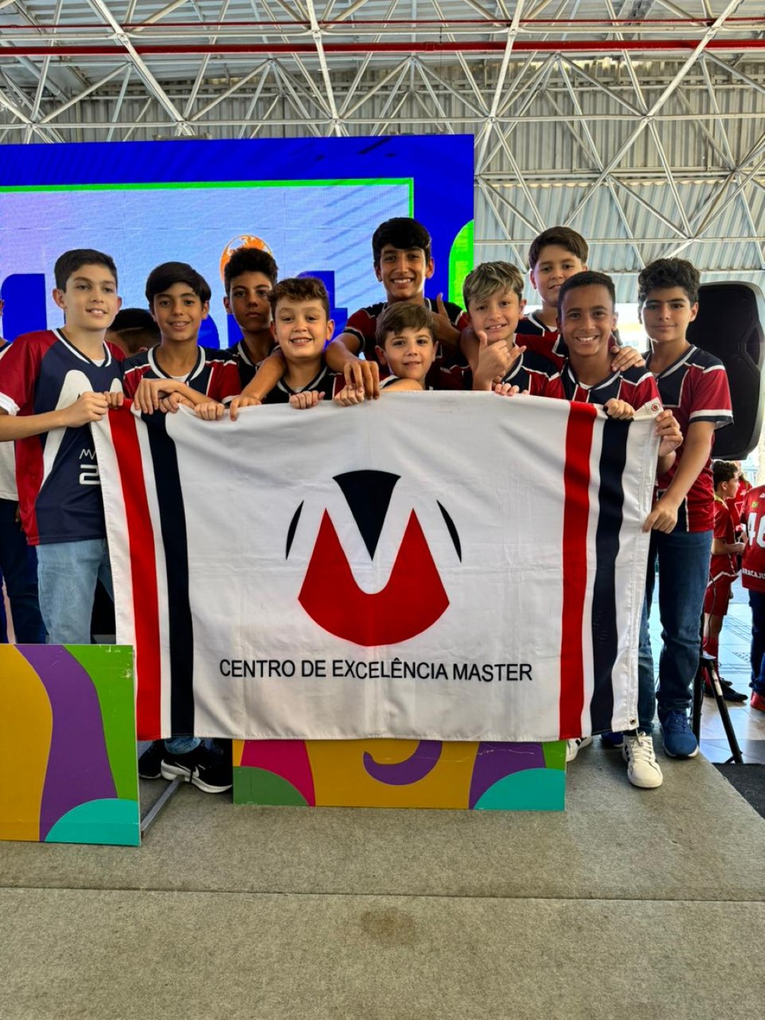 af3e3a54-d816-4feb-a302-3a5e871a98e8