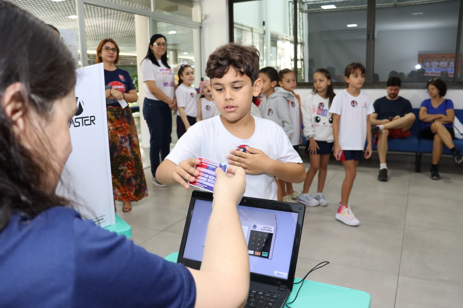 FI_Eleições (19) FI_Eleições (19)