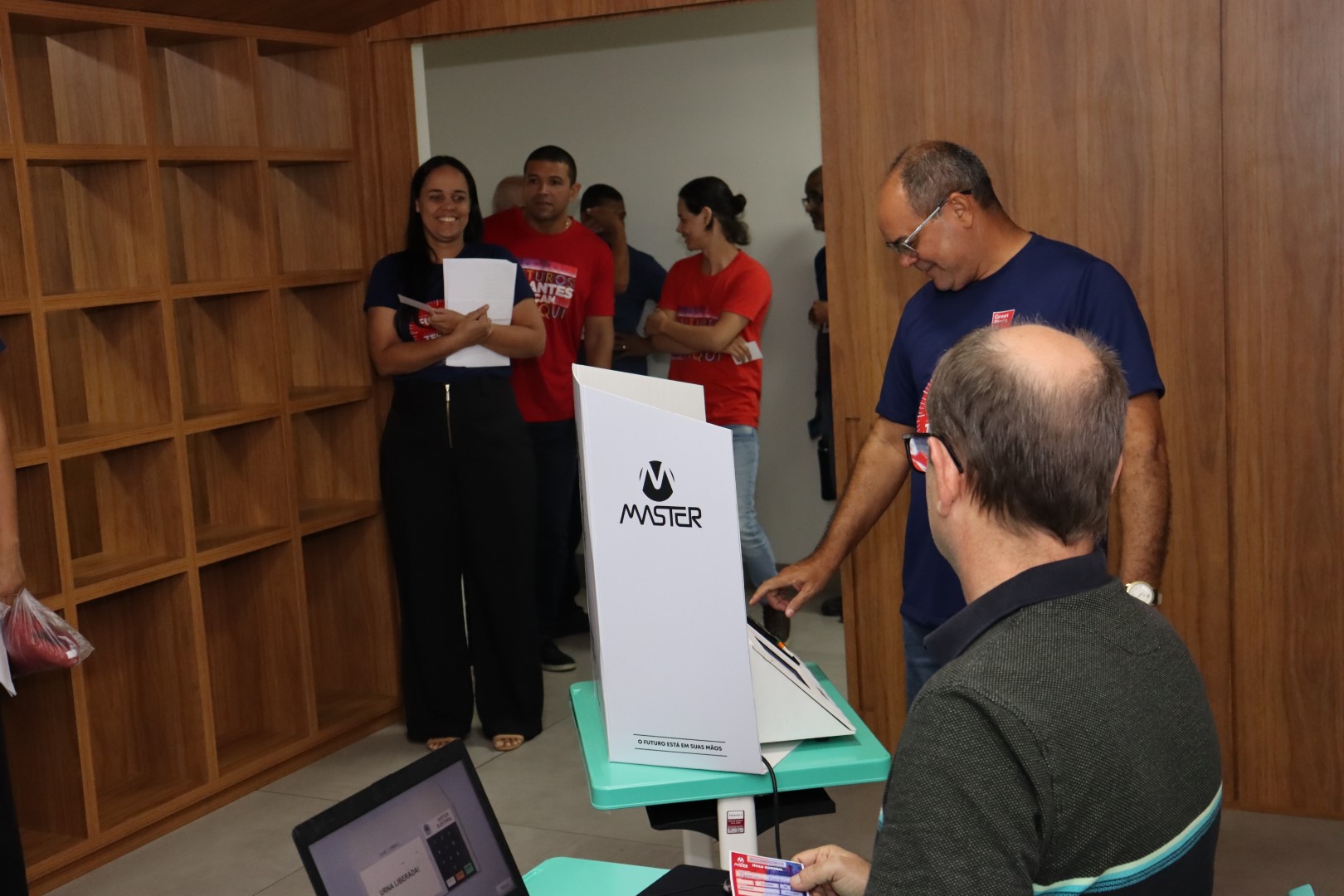 FI_Eleições (64) FI_Eleições (64)