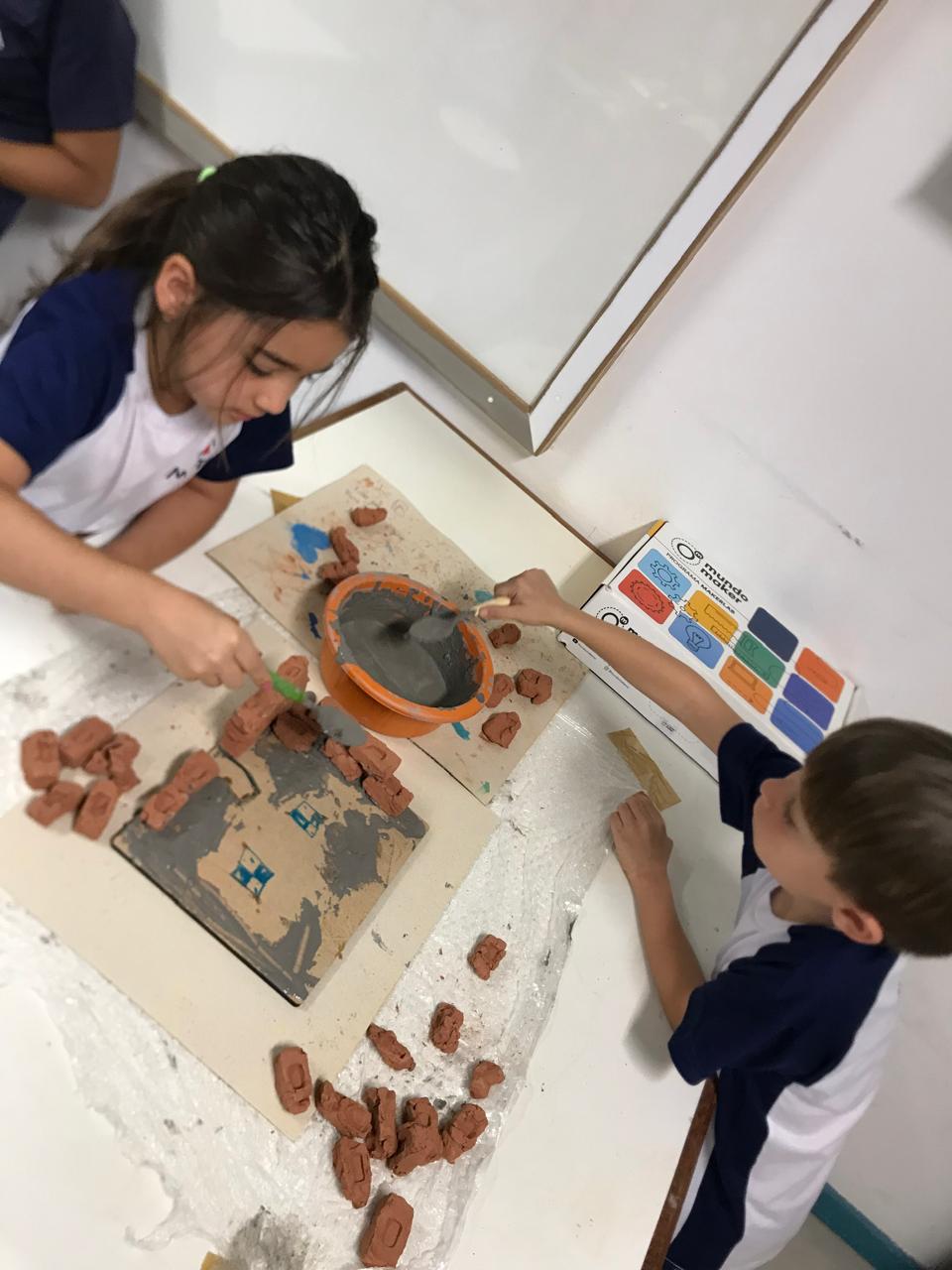 3 porquinhos (17) 3 porquinhos (17)