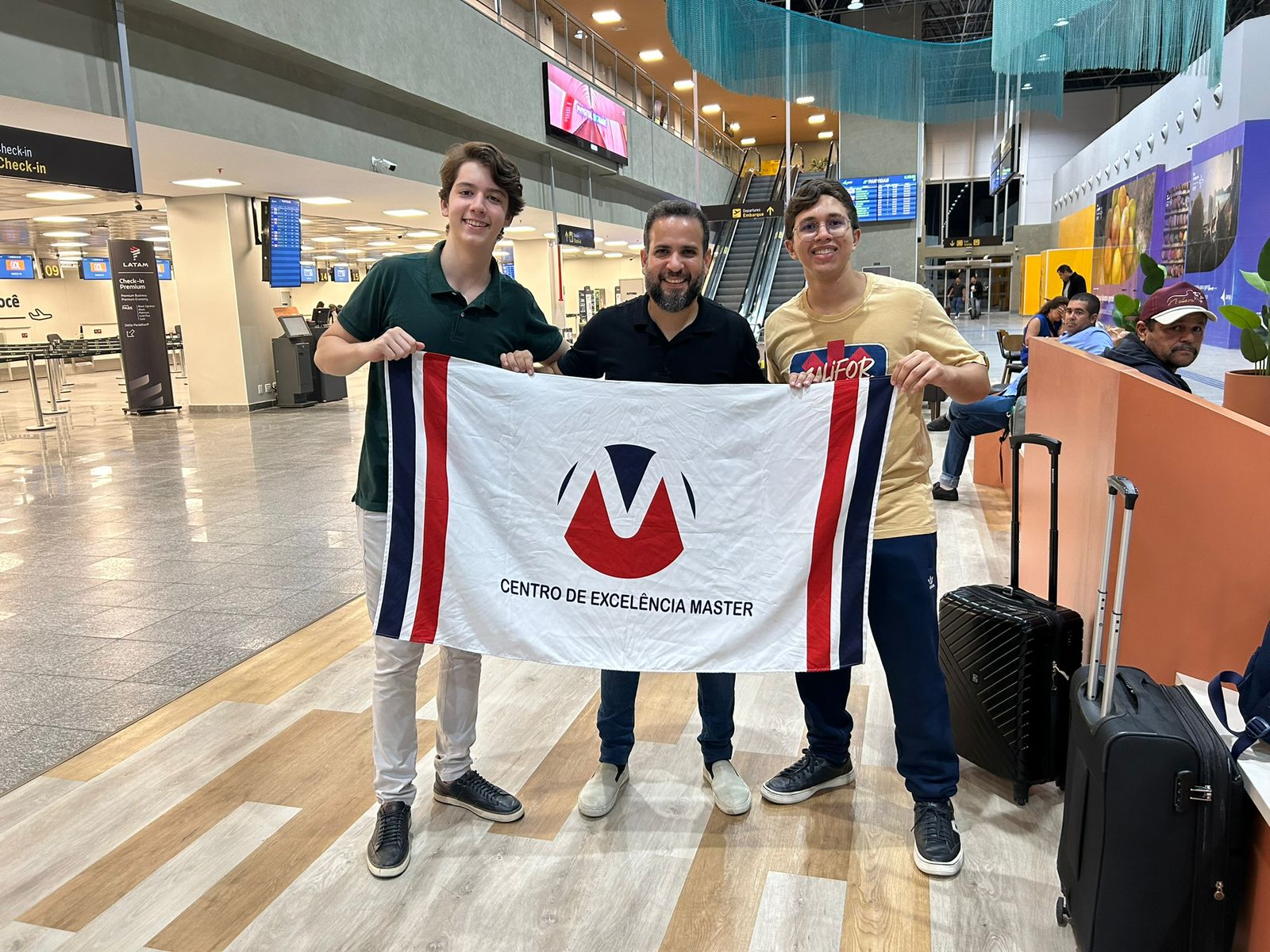 WhatsApp Image 2024-11-28 at 07.40.58 (1)