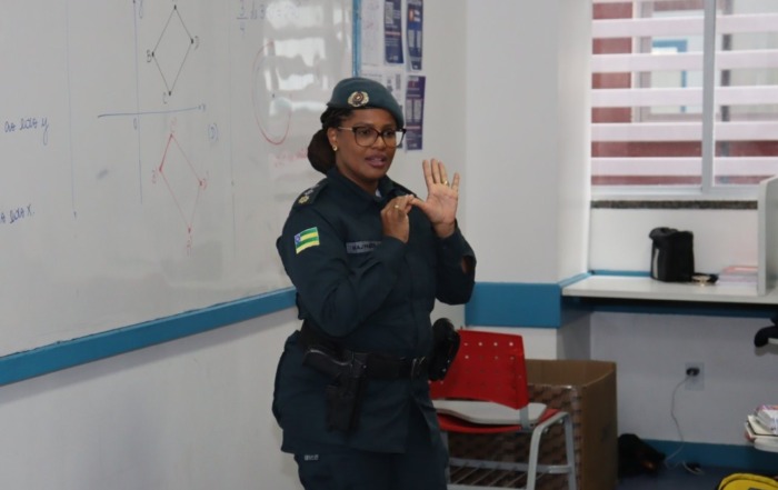 ATIVIDADE MULHERES SOCIOLOGIA - E. MÉDIO