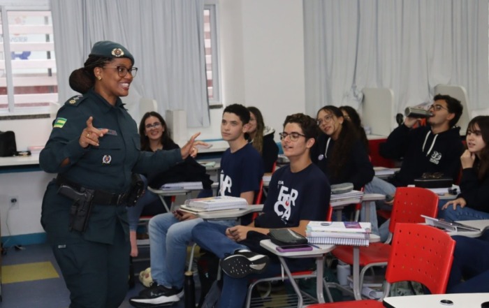 ATIVIDADE MULHERES SOCIOLOGIA - E. MÉDIO