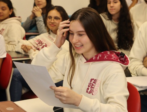 Projeto “Objetos Afetivos” promove reflexão emocional entre os alunos no Maio Laranja