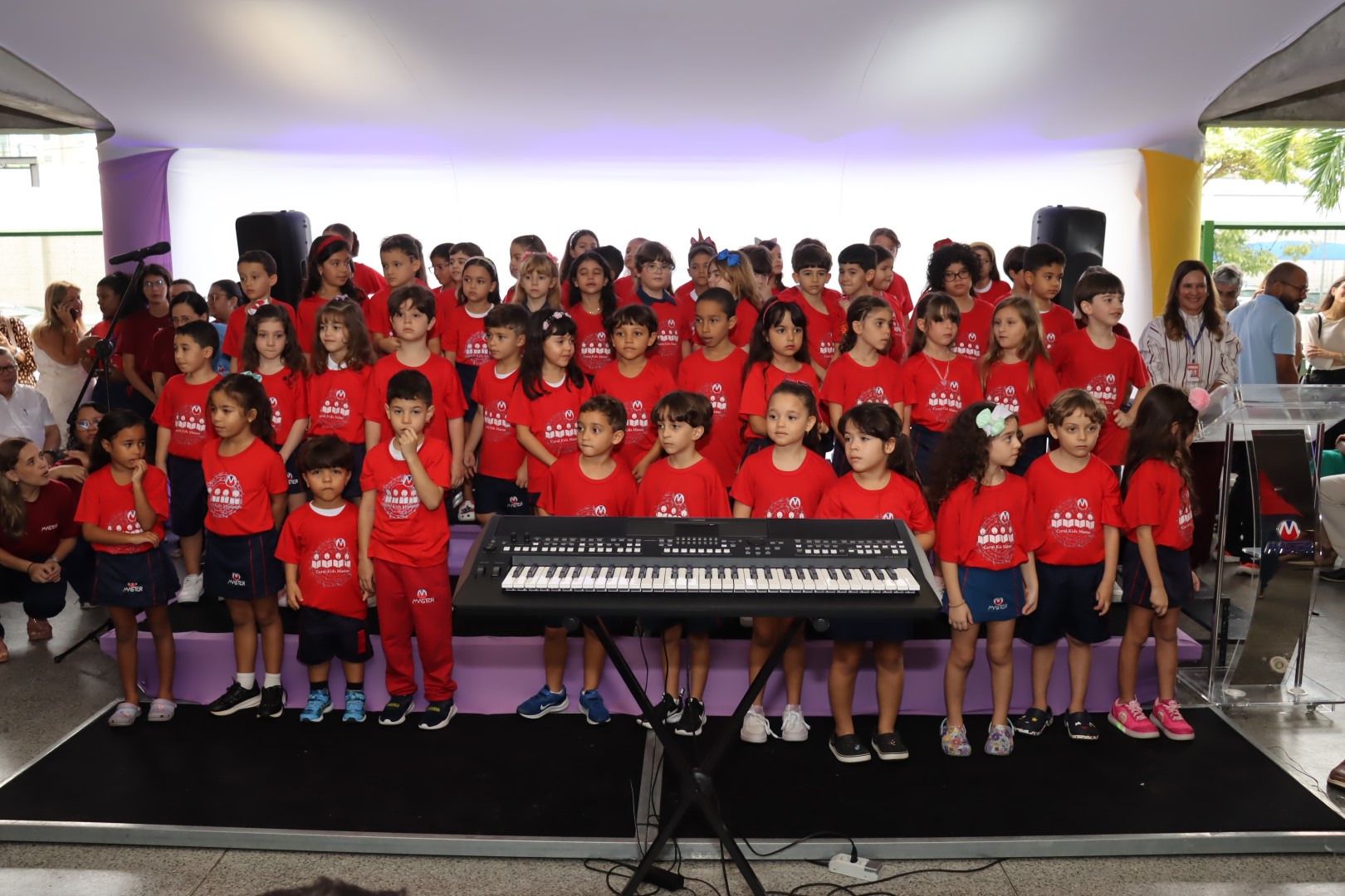 IMG_4908 (Grande) IMG_4908 (Grande)